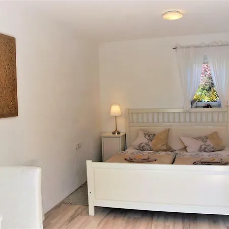 Karuna Haus Affittacamere *