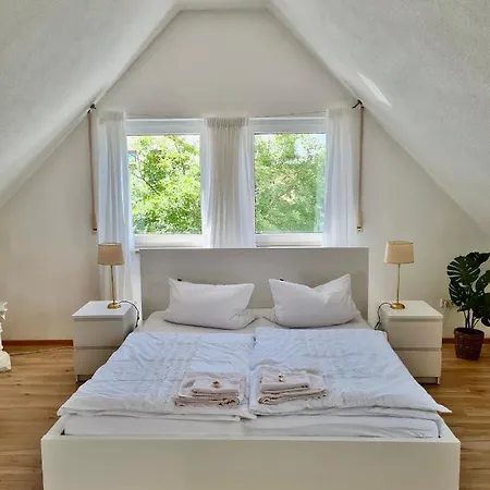 Karuna Haus Guest house