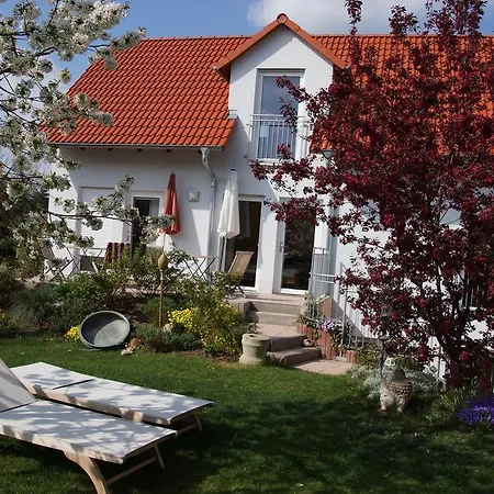 Karuna Haus Guest house *